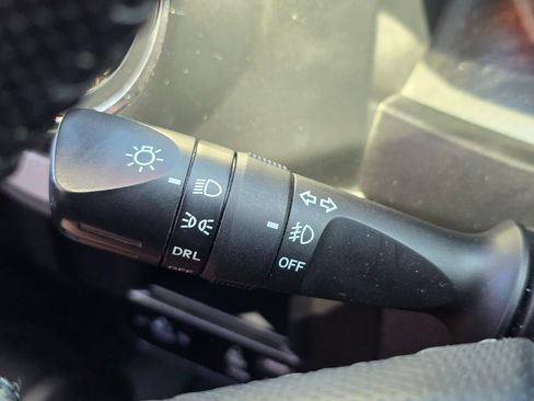 Used 2017 Toyota Tacoma TRD Off-Road w/ Tow Package image 45