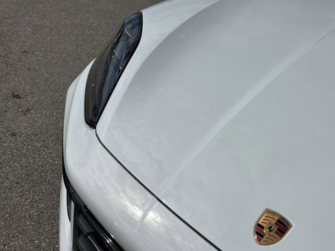 New 2026 Porsche Cayenne Coupe AWD/4WD image 15
