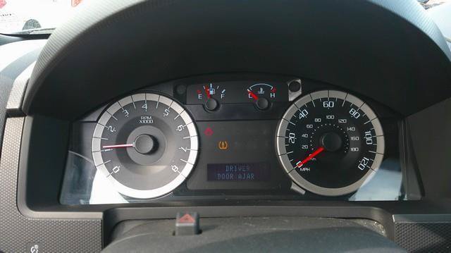 Used 2011 Ford Escape XLT w/ Convenience Group AWD/4WD image 6