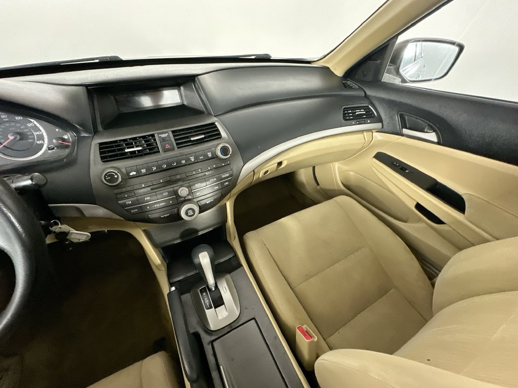 Used 2011 Honda Accord LX-P image 11