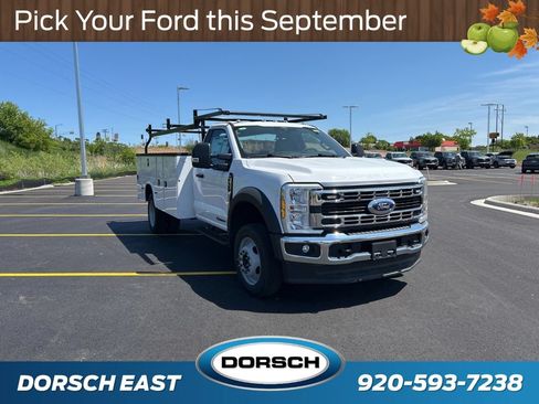 New 2025 Ford F550 4x4 Regular Cab Super Duty image 3