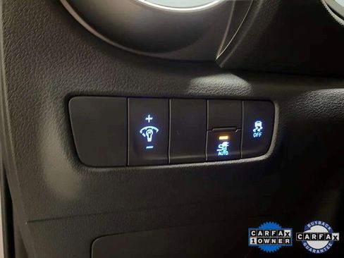 Used 2023 Hyundai Kona SE w/ Cargo Package image 32