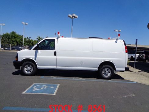 Used 2022 Chevrolet Express 2500 Extended w/ Driver Convenience Package RWD image 2