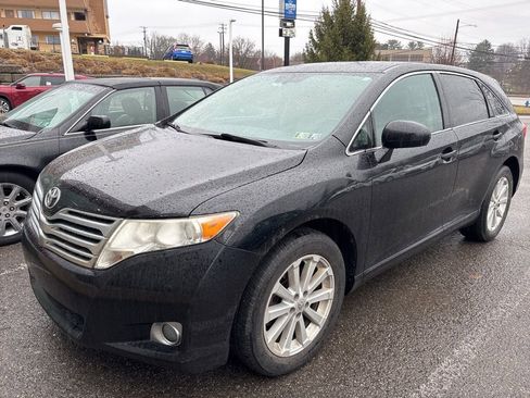 Used 2012 Toyota Venza LE w/ LE Convenience Pkg image 2