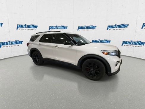 Used 2020 Ford Explorer ST w/ Premium Technology Package AWD/4WD image 13