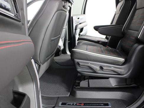 New 2026 GMC Yukon XL AT4 Ultimate AWD/4WD image 22