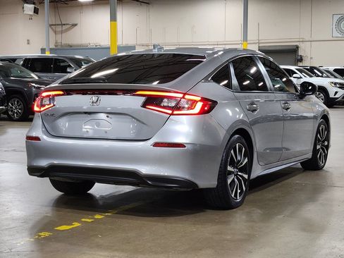 Used 2022 Honda Civic EX-L image 8