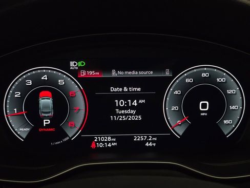 Used 2022 Audi A5 2.0T Premium Plus w/ Premium Plus image 39