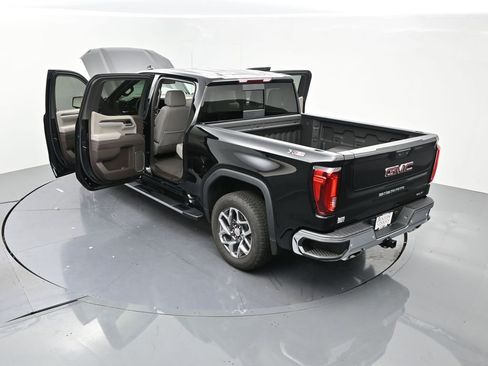 Used 2025 GMC Sierra 1500 SLT w/ SLT Premium Plus Package AWD/4WD image 24