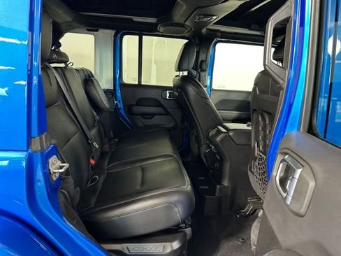 Used 2022 Jeep Wrangler Unlimited Rubicon 4xe w/ Steel Bumper Group image 27