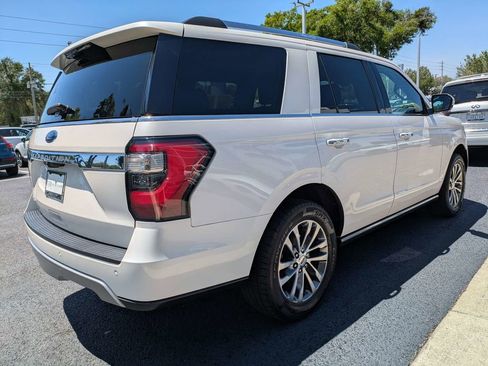 Used 2018 Ford Expedition Limited w/ Equipment Group 301A RWD image 6
