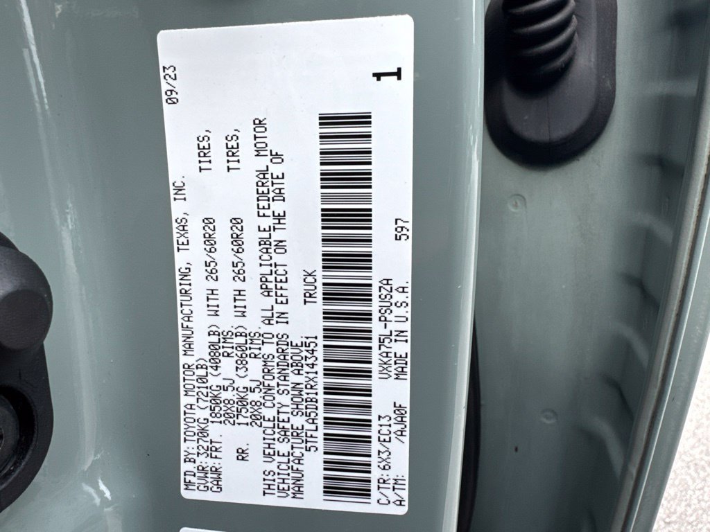 Used 2024 Toyota Tundra SR5 w/ SR5 Premium Package AWD/4WD image 14