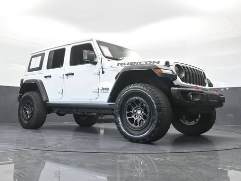 Used 2022 Jeep Wrangler Unlimited Rubicon w/ Xtreme Recon 35" Tire Package AWD/4WD image 65