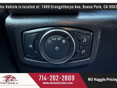 Used 2018 Ford F150 Raptor w/ Equipment Group 801A Mid image 28