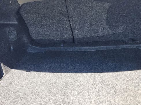 Used 2023 Chevrolet Malibu LT image 28