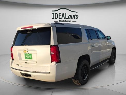 Used 2020 Chevrolet Suburban Premier w/ 6.2L Performance Package image 43
