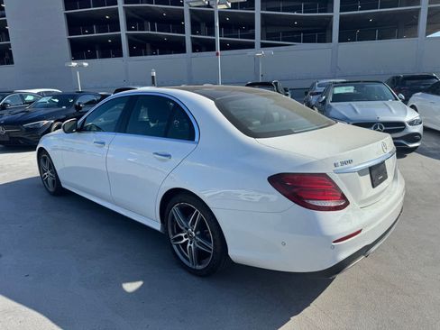 Used 2019 Mercedes-Benz E 300 image 4