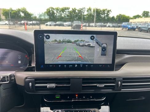 Certified 2023 Lincoln Corsair Reserve w/ Equipment Group 201A AWD/4WD image 22