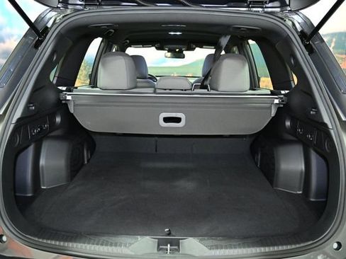 Used 2025 Subaru Forester image 46