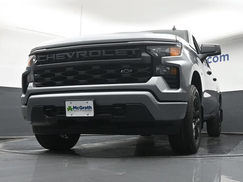 New 2026 Chevrolet Silverado 1500 Custom w/ LPO, Dark Essentials Package AWD/4WD image 7