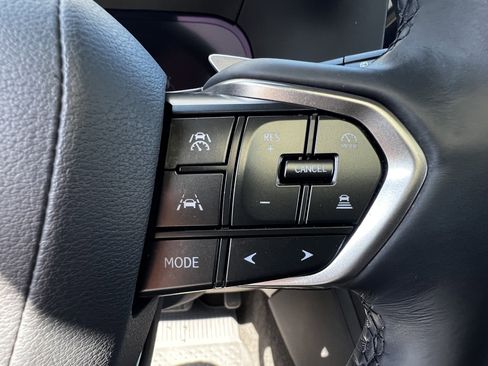 Certified 2024 Lexus GX 550 w/ Accessory Package (2T) image 20