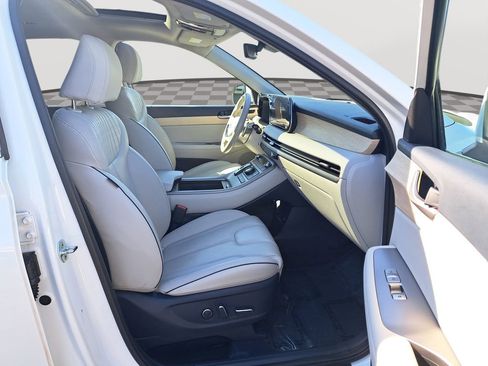 Used 2023 Hyundai Palisade Limited image 18