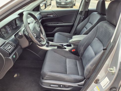 Used 2013 Honda Accord Sport image 18