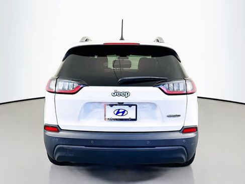 Used 2020 Jeep Cherokee Latitude Plus image 6