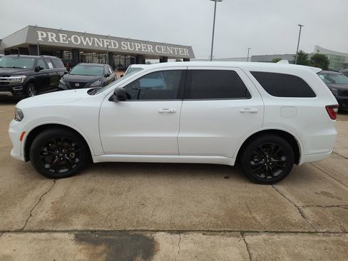 Used 2021 Dodge Durango SXT RWD image 3