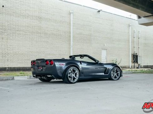 Used 2010 Chevrolet Corvette Grand Sport w/ Preferred Equipment Group image 21