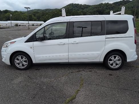 Used 2016 Ford Transit Connect XLT FWD image 5