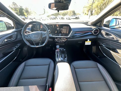 New 2026 Chevrolet Trax RS FWD image 8