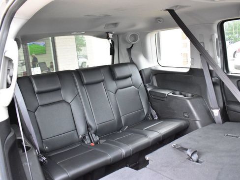 Used 2010 Honda Pilot Touring image 26