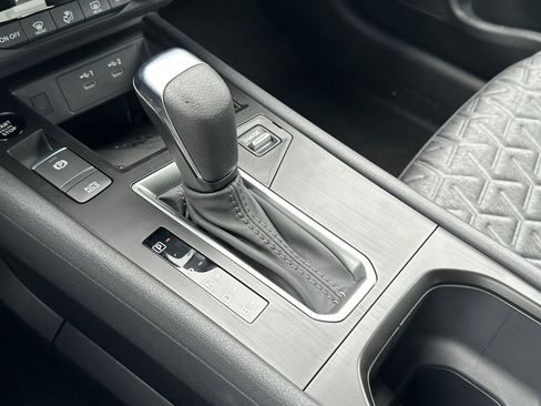 New 2026 Nissan Kicks SV image 21