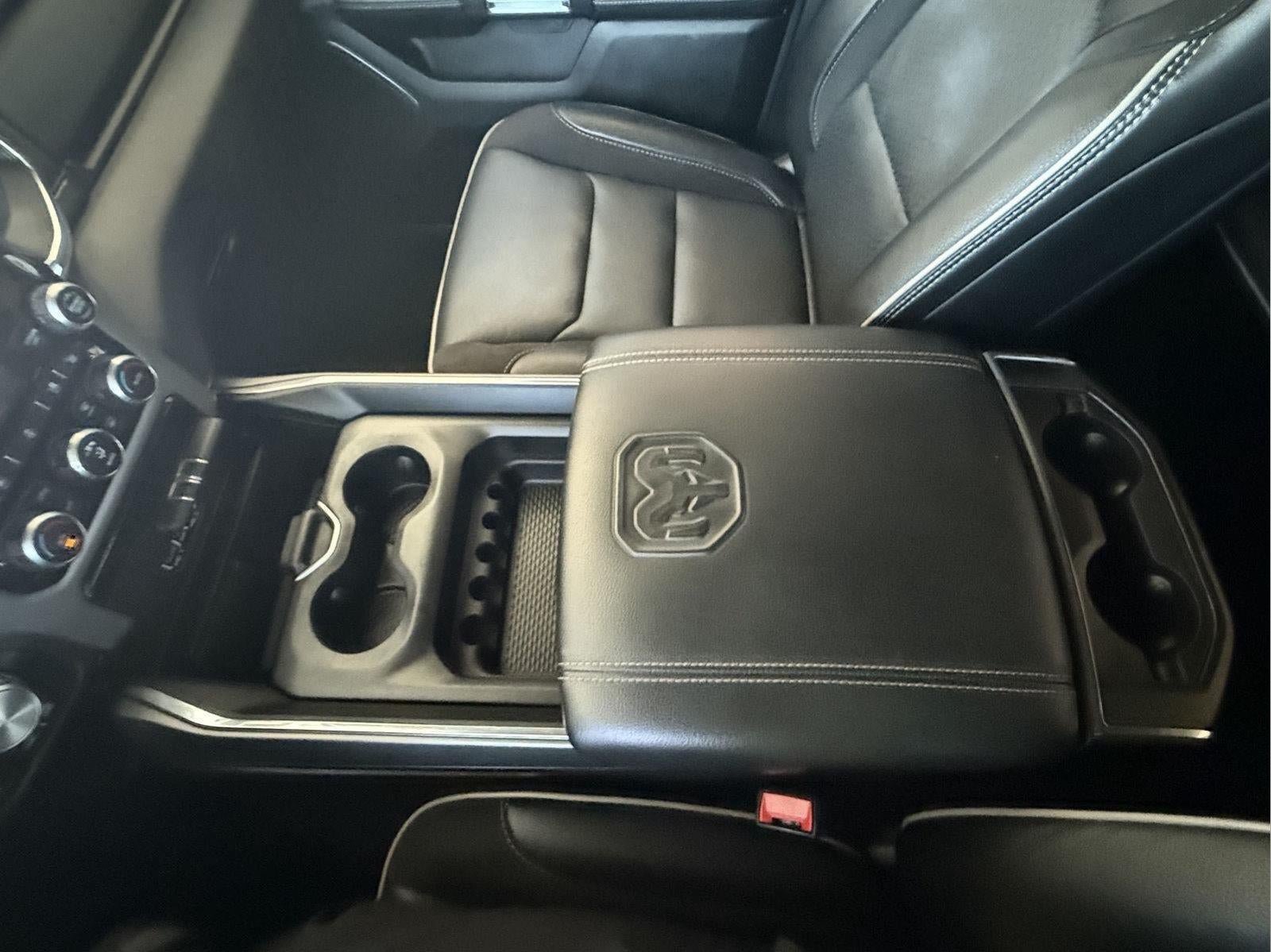 Used 2024 RAM 1500 Laramie AWD/4WD image 18