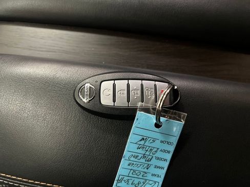 Used 2021 Nissan Murano Platinum w/ Cargo Package image 32