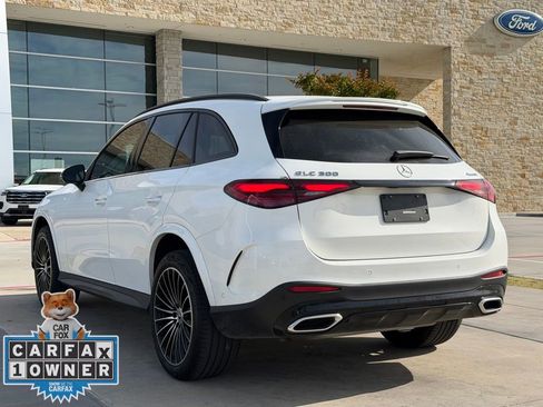 Used 2024 Mercedes-Benz GLC 300 4MATIC image 9