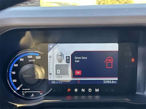 Used 2023 Ford Bronco Wildtrak image 6