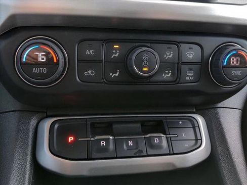 Used 2022 GMC Acadia SLE w/ Driver Convenience Package image 12