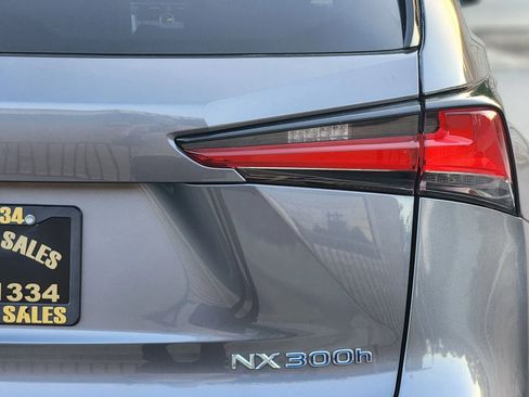 Used 2018 Lexus NX 300h AWD image 6