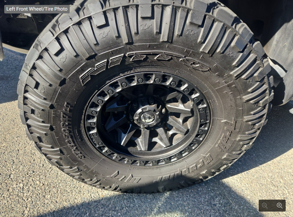 Used 2020 Ford F150 Raptor w/ Equipment Group 802A Luxury AWD/4WD image 6