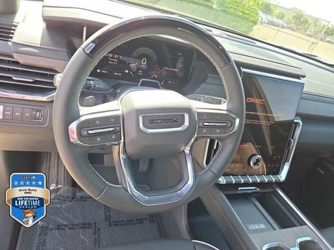 New 2026 GMC Acadia Denali w/ Super Cruise Package AWD/4WD image 18