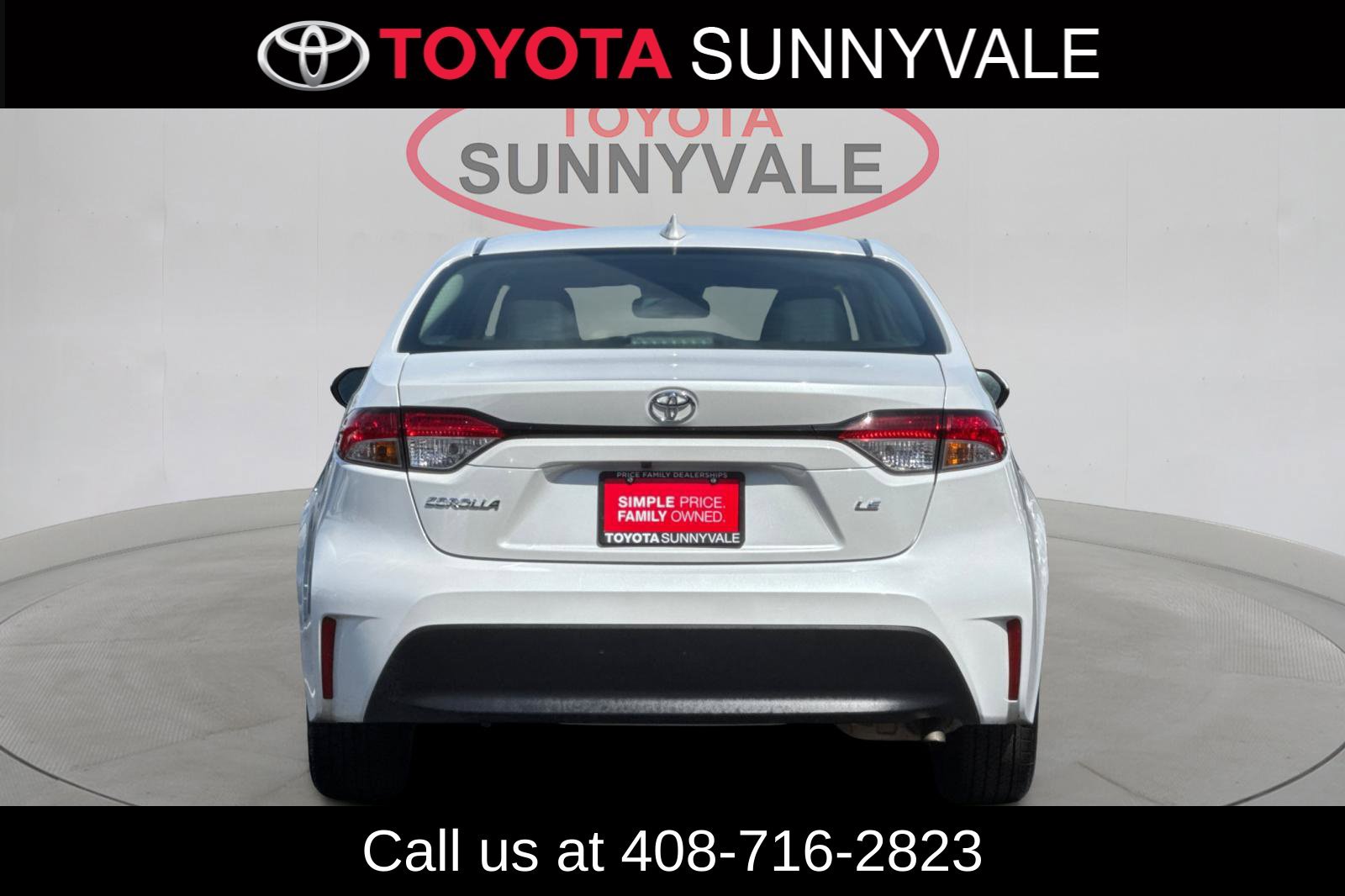 Used 2025 Toyota Corolla LE FWD image 8