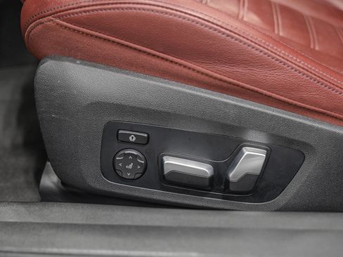 Used 2021 BMW 430i xDrive Coupe w/ Convenience Package image 14