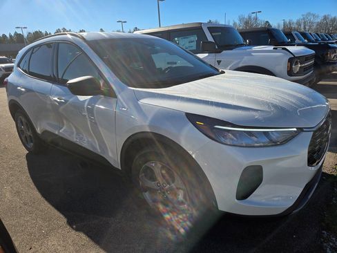 New 2026 Ford Escape ST-Line image 2