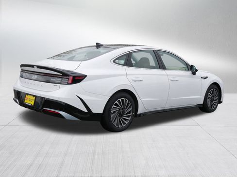 New 2026 Hyundai Sonata Limited image 4