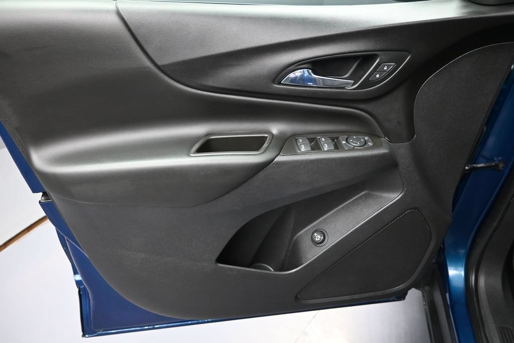 Used 2021 Chevrolet Equinox LT FWD image 9
