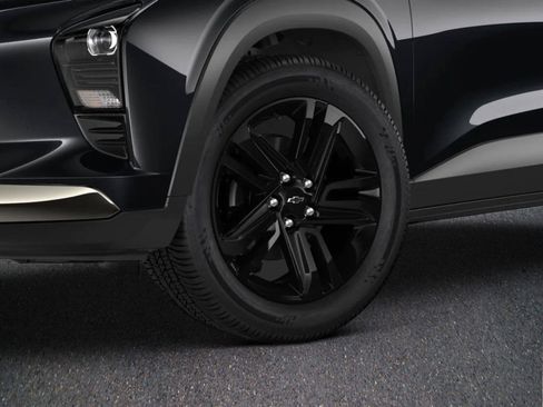 New 2026 Chevrolet Trax ACTIV w/ Driver Confidence Package FWD image 4