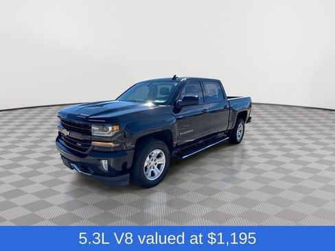 Used 2018 Chevrolet Silverado 1500 LT w/ All Star Edition image 4