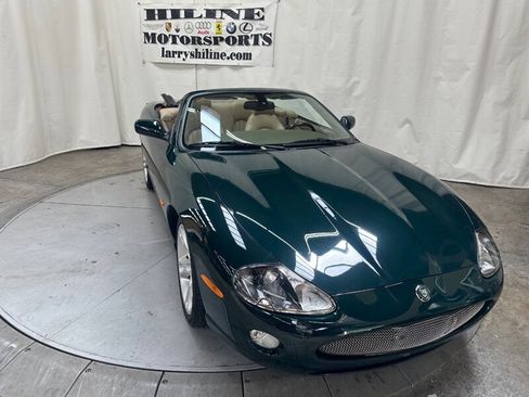 Used 2005 Jaguar XK8 Convertible image 5